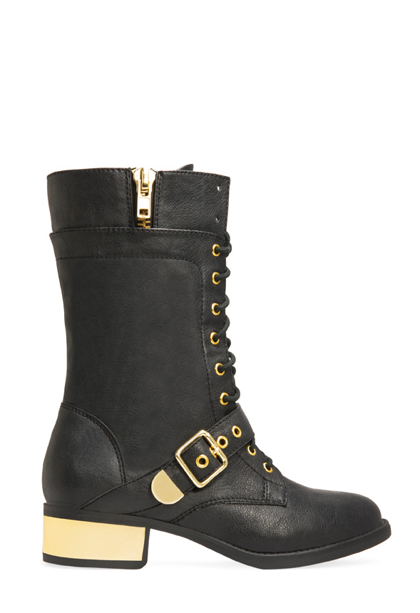 JustFab Shoes, Boots, Handbags & Clothing the height increasing innermold is hidden inside the shoe so no one will know your